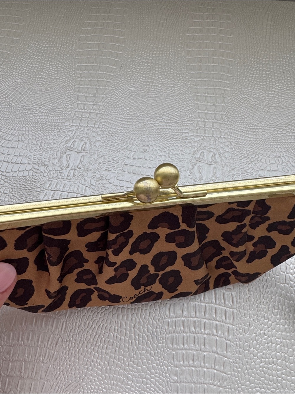 Vintage Coach Leopard Print Kiss-Lock Wristlet Clutch - Picture 3 of 5